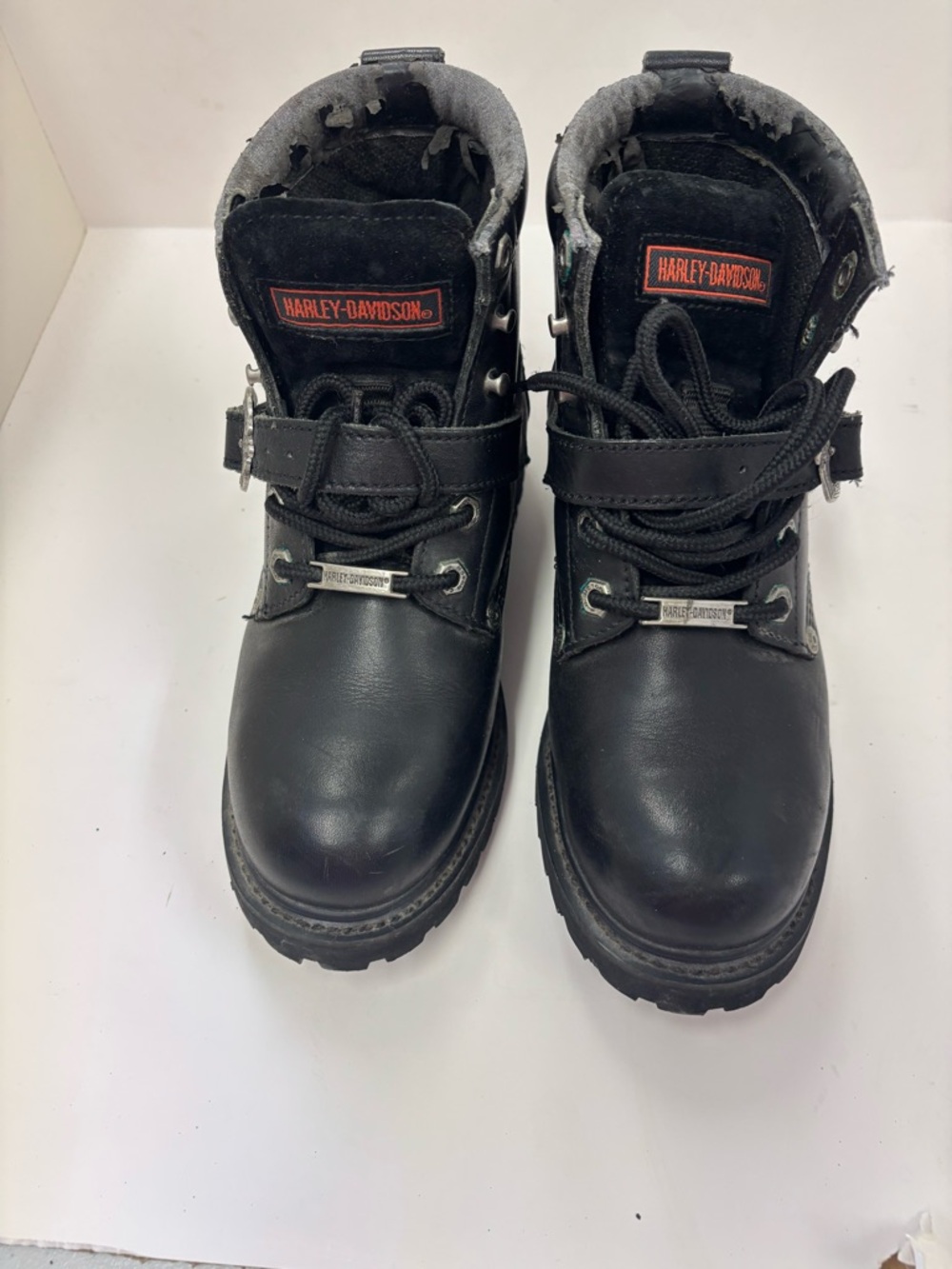 HARLEY DAVIDSON BOOTS BIKER WOMEN
SIZE 7  BLACK LACE UP & BUCKLE